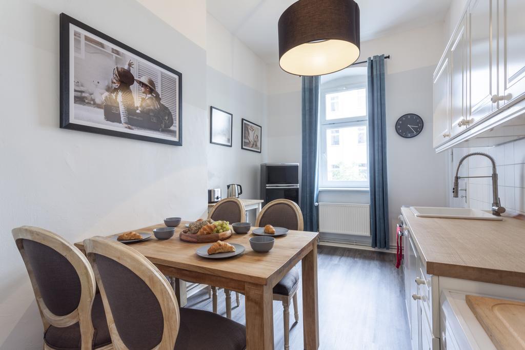 Apartment The Paul, Cozy 3 Bed In Prenzlauer Berg Up To 7ppl Berlin